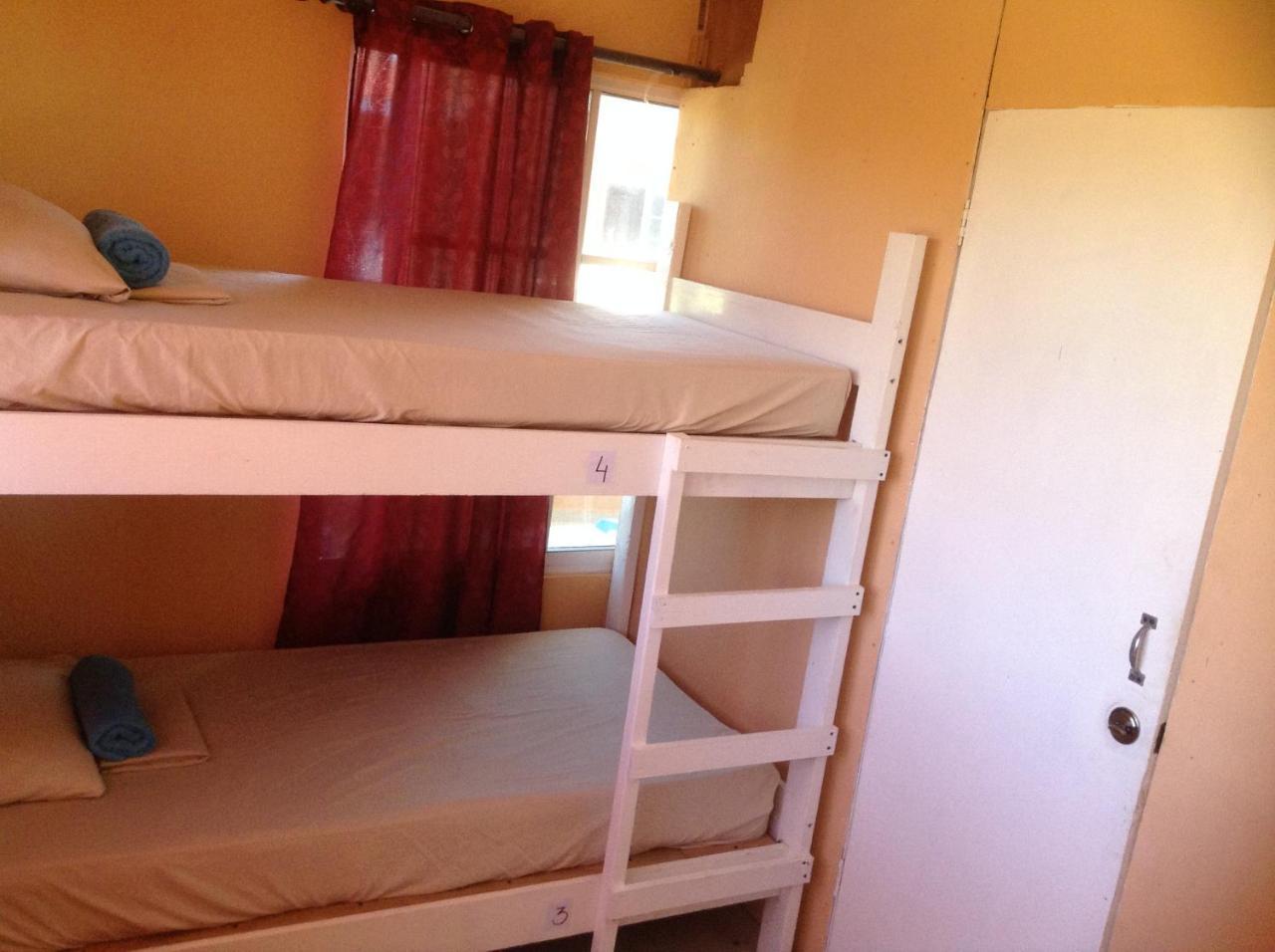 White Sands Hostel 蓬塔卡纳 外观 照片